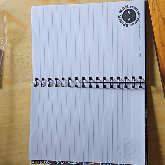 MARVEL SPIDERMAN SQUISHY JOURNAL - Picture 7 of 9